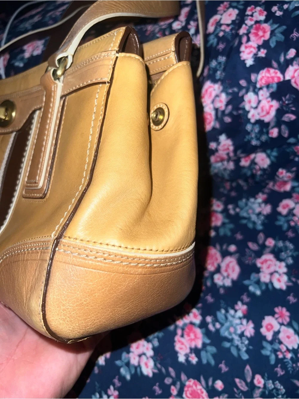 Vintage Coach Hampton signature stripe satchel No11609